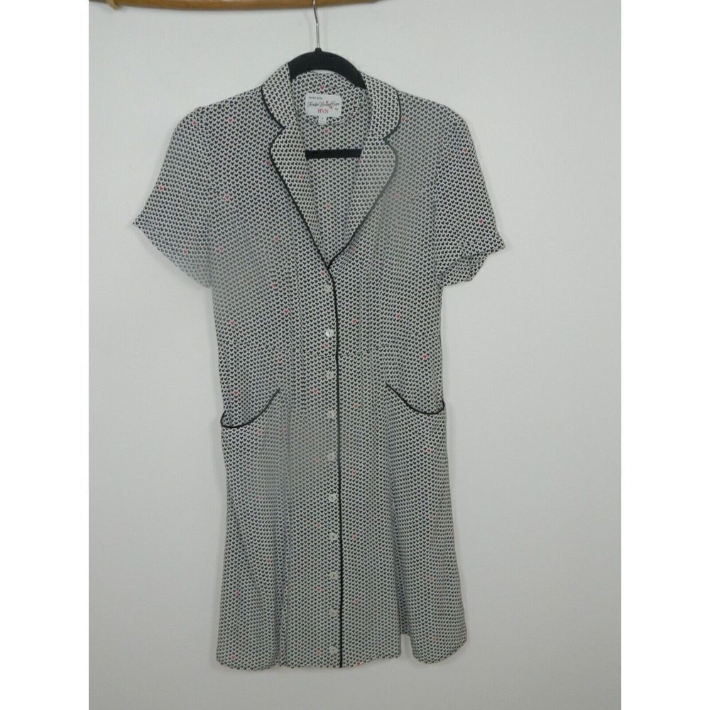 Tender Loving Care by HVN Dress Size 4 Silk Black‎ White Heart Print Button Up